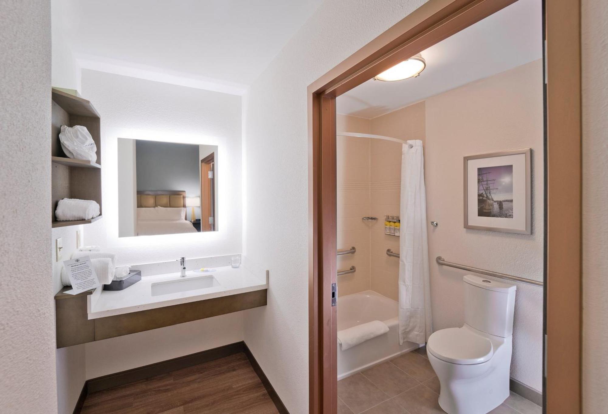 Candlewood - Inner Harbor By Ihg Hotel